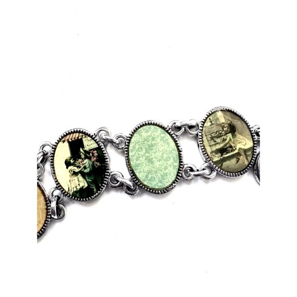 Classic Embellished Cute Bracelet (Reversible) - Picture 3 of 4